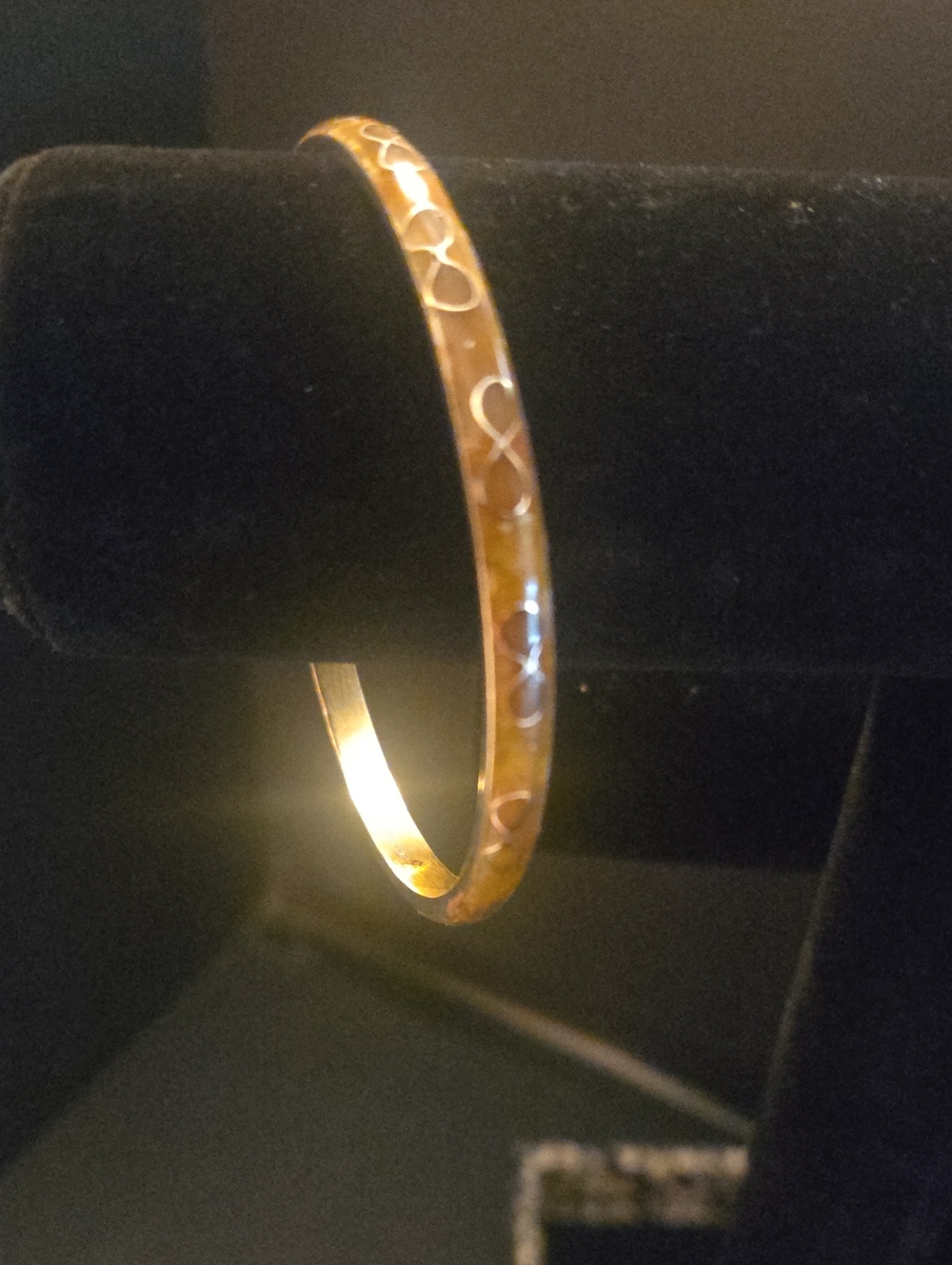 Robert Kuo Gold-Tone Infinity Sign Motif Enamel Bangle